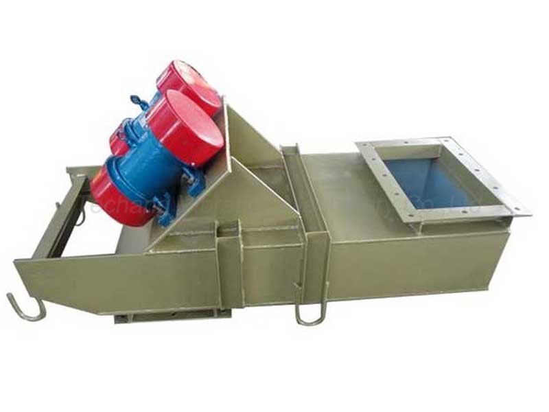 Vibrating feeder